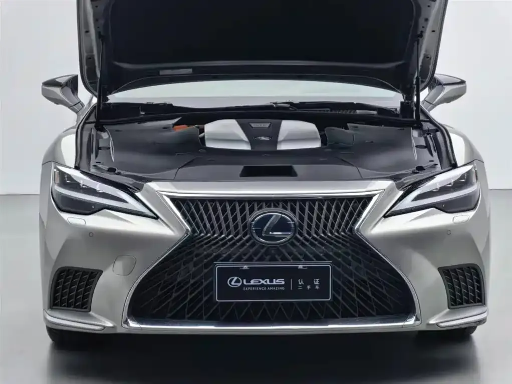 Lexus LS 2021 из CN, фото 8