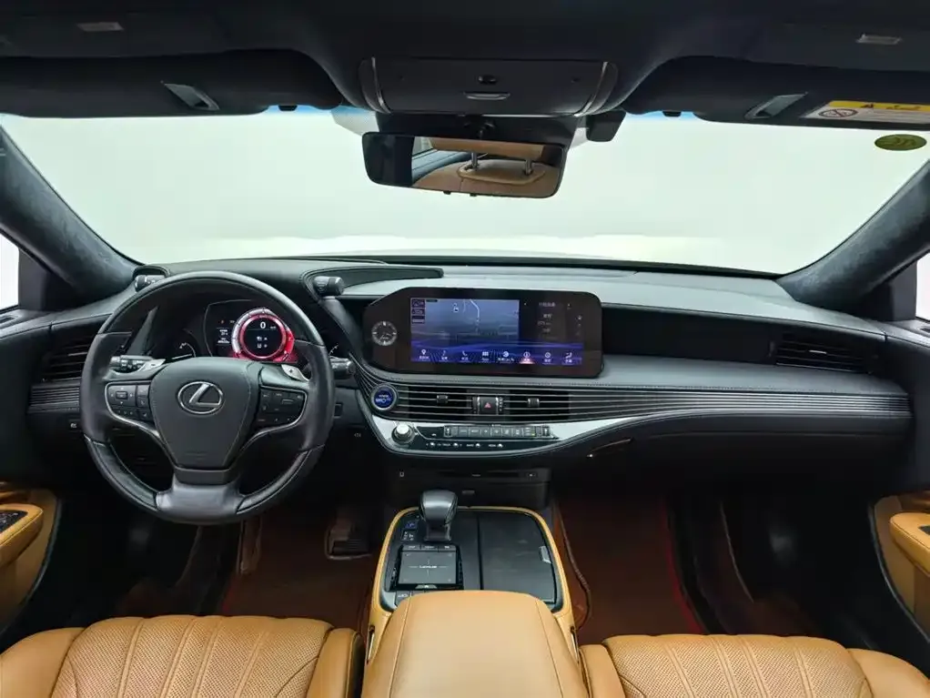 Lexus LS 2021 из CN, фото 2