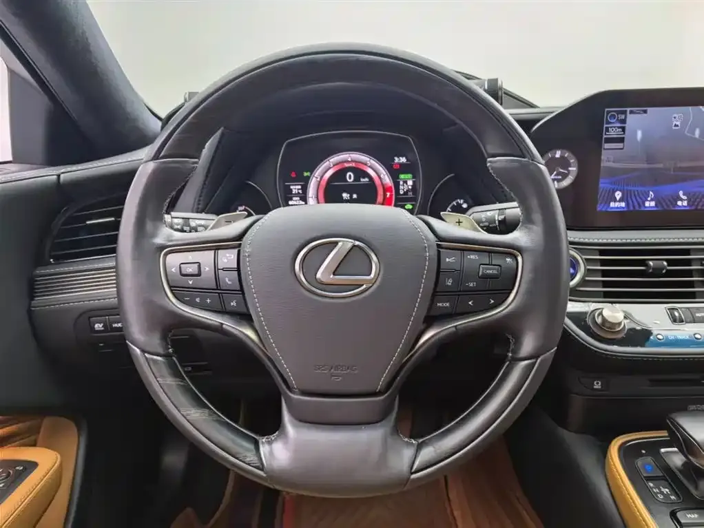 Lexus LS 2021 из CN, фото 7