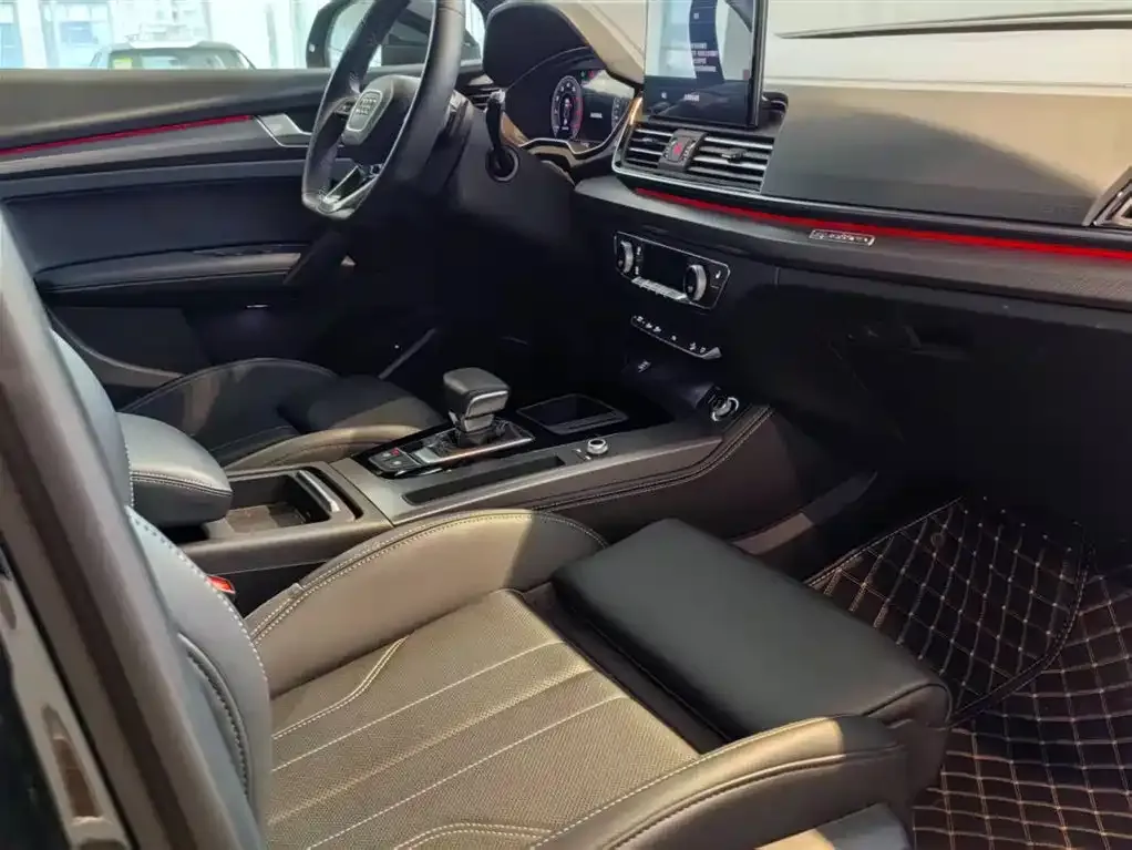 Audi Q5L 2025 из CN, фото 10