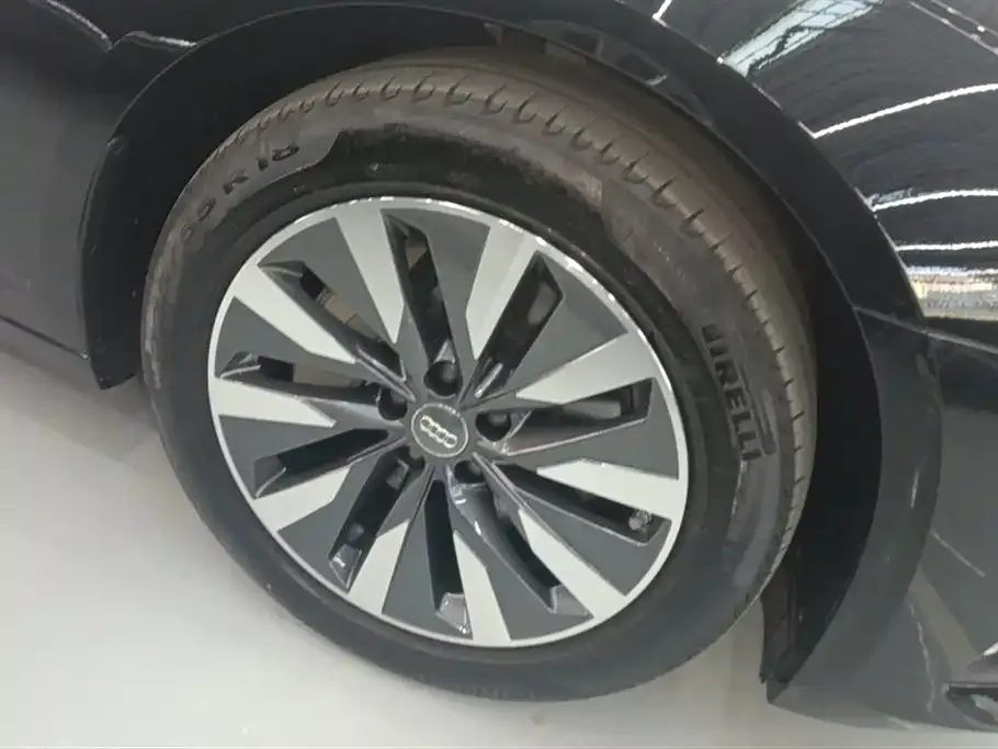 Audi A6L 2021 из CN, фото 4