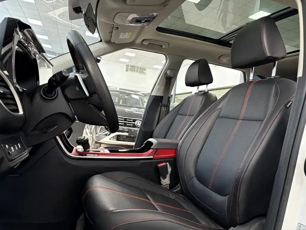 Kia KX3 2022 из CN, фото 7