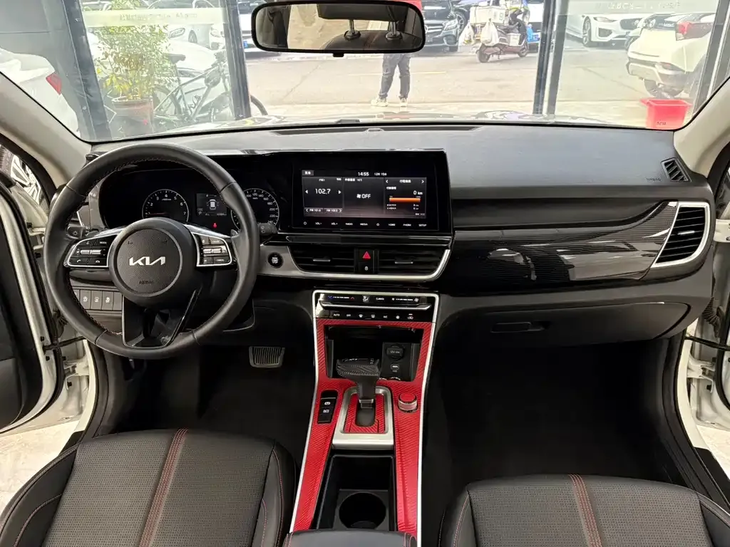 Kia KX3 2022 из CN, фото 9