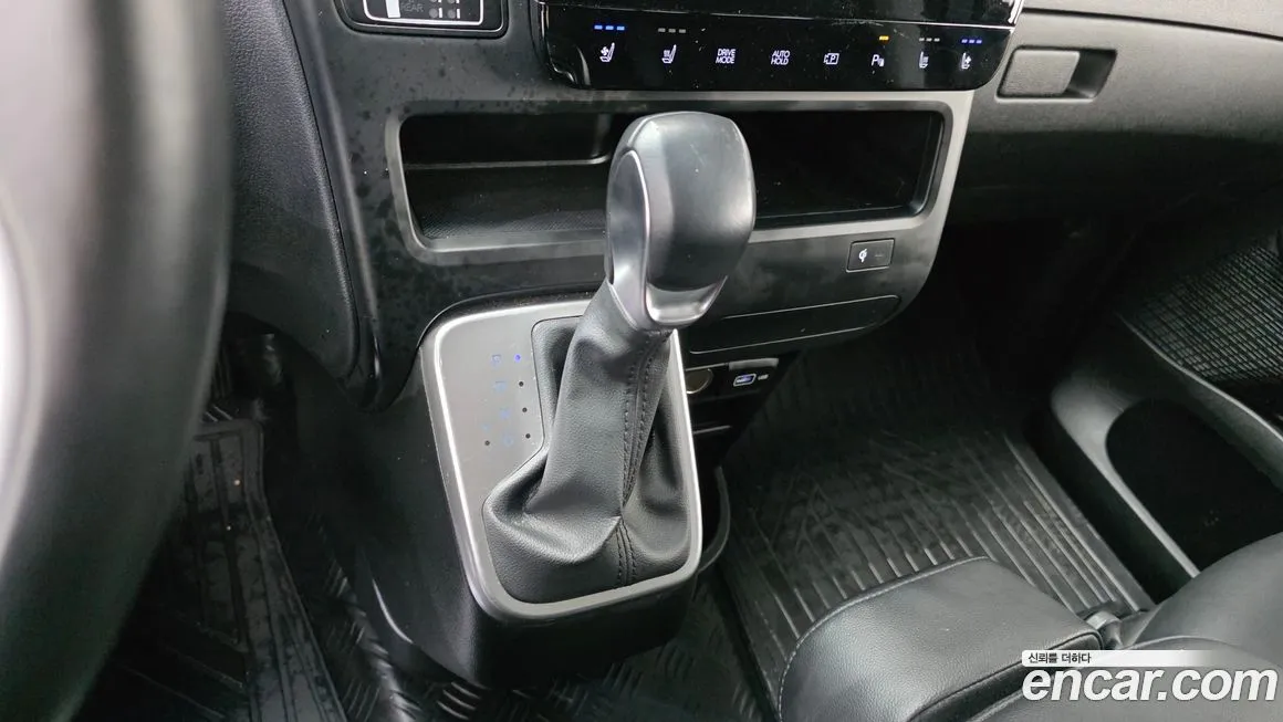 Hyundai Staria 2022 из KR, фото 9