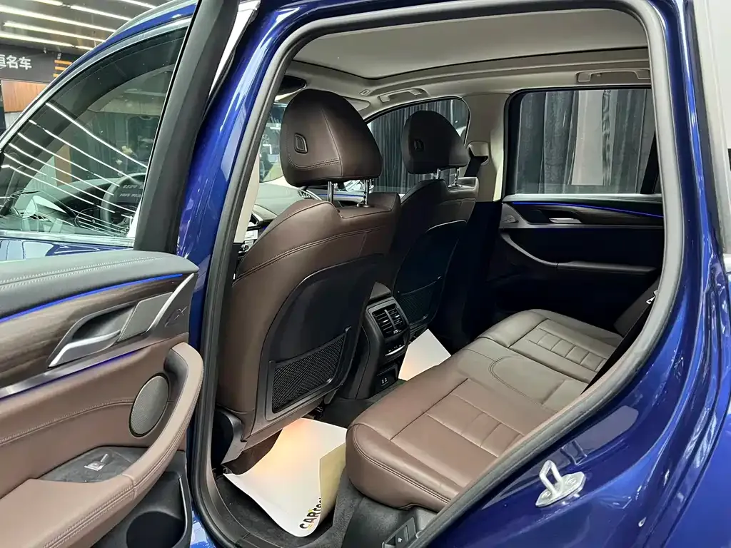 BMW X3 2021 из CN, фото 2