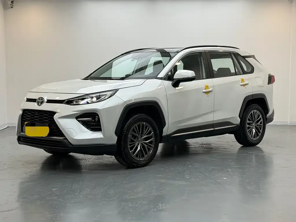 Toyota Wildlander 2023 из CN, фото 1