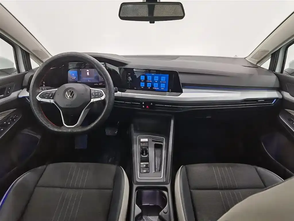 Volkswagen Golf 2021 из CN, фото 5