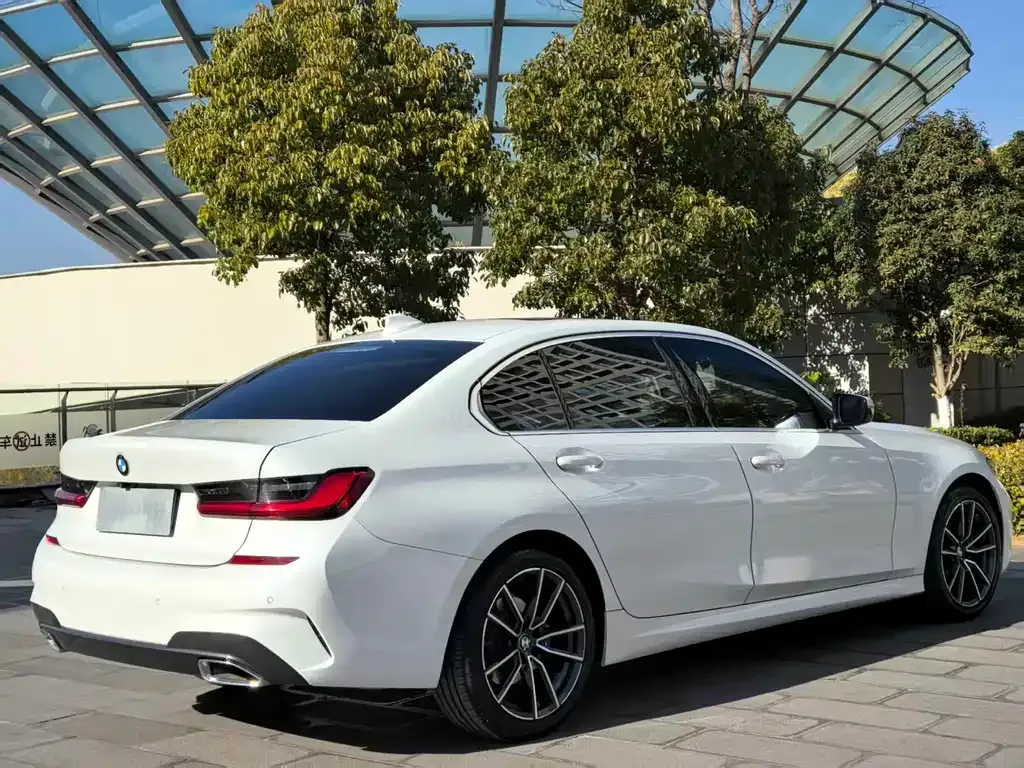 BMW 3 Series — фото 3