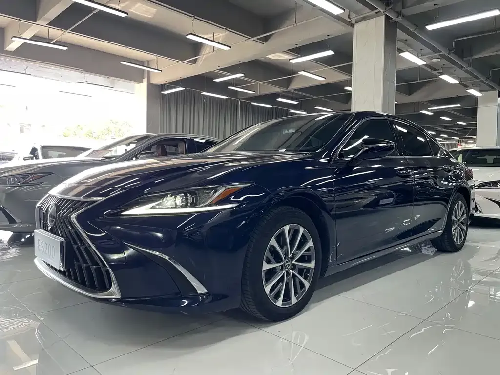 Lexus ES 2022 из CN, фото 1