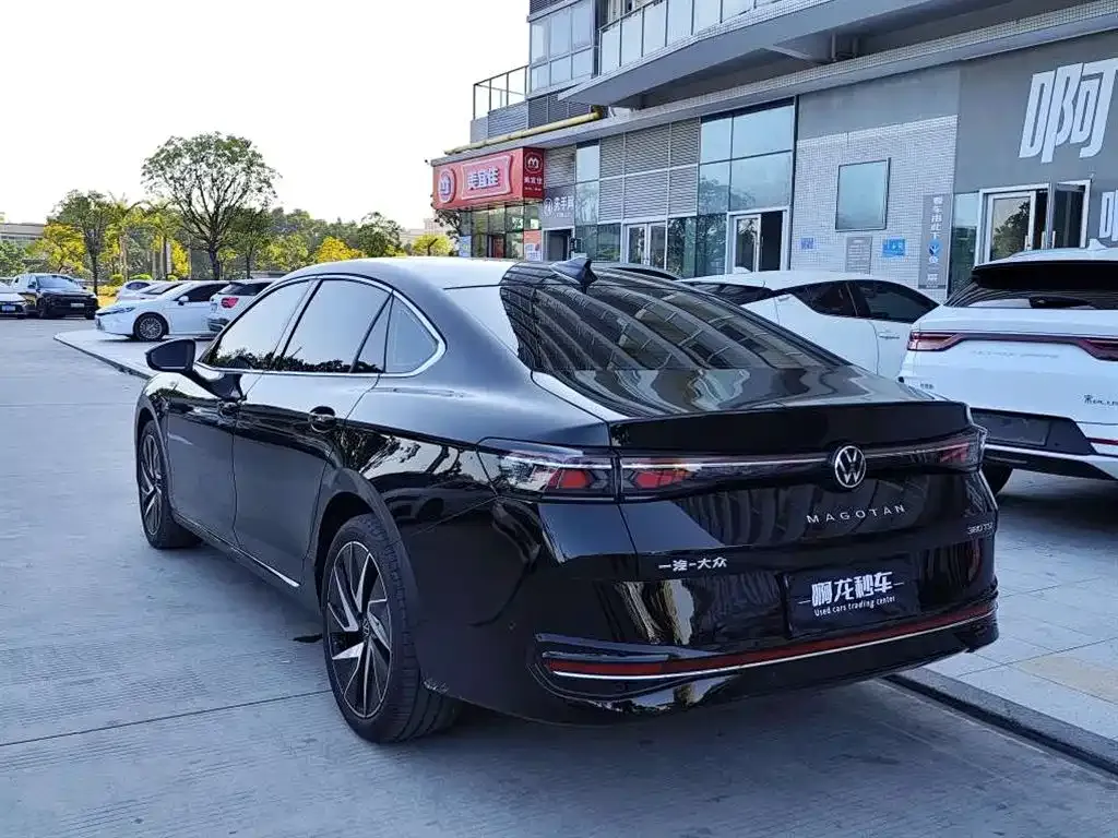 Volkswagen Magotan 2025 из CN, фото 3