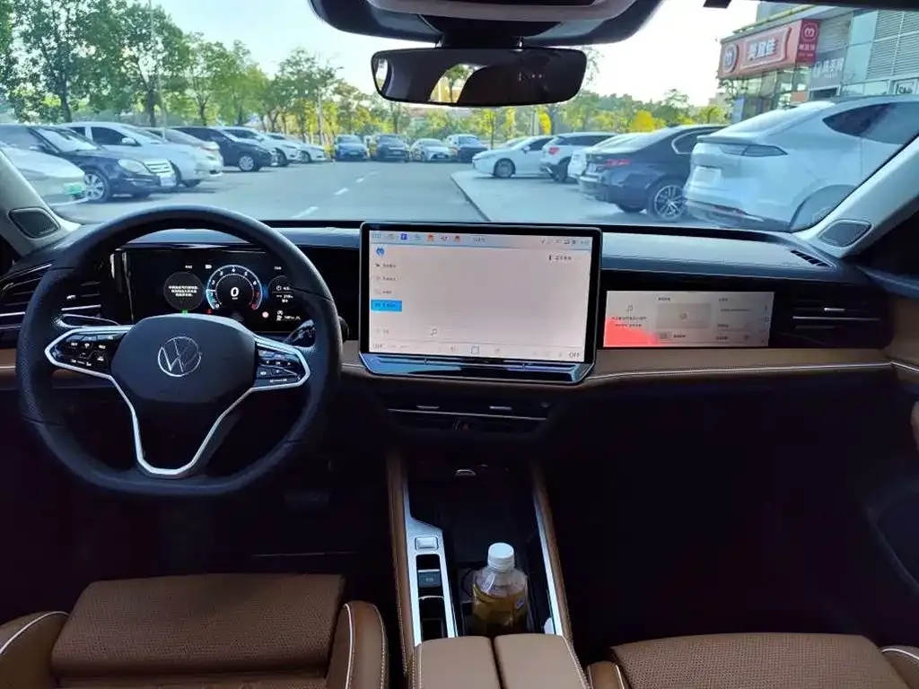 Volkswagen Magotan 2025 из CN, фото 2