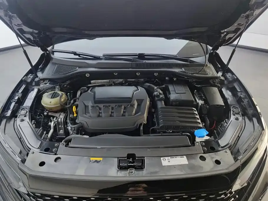 Volkswagen Passat — фото 10