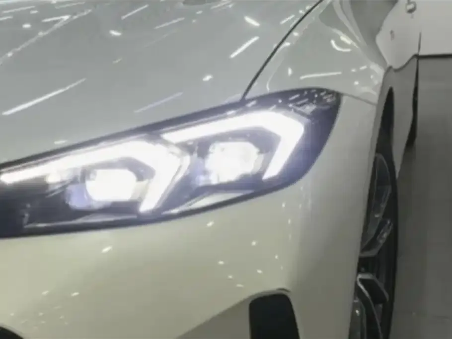 BMW 3 Series 2025 из CN, фото 2
