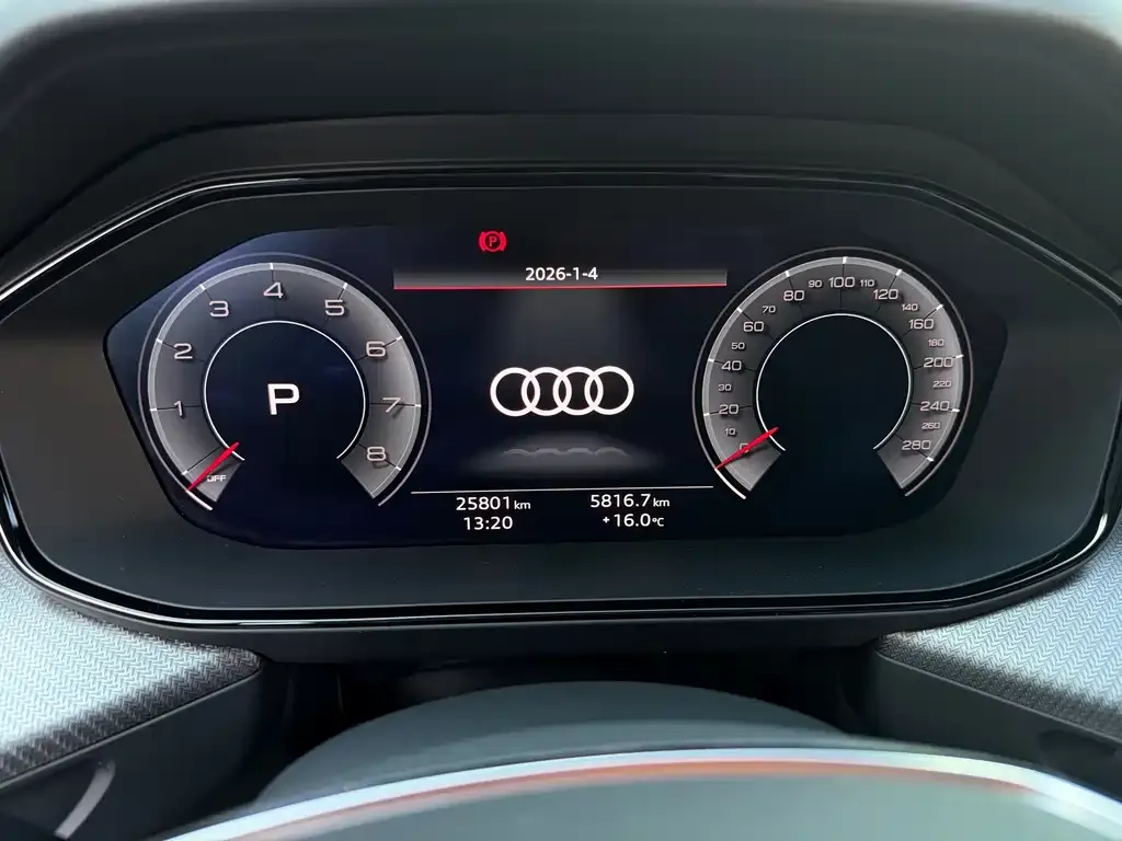 Audi Q6 — фото 3