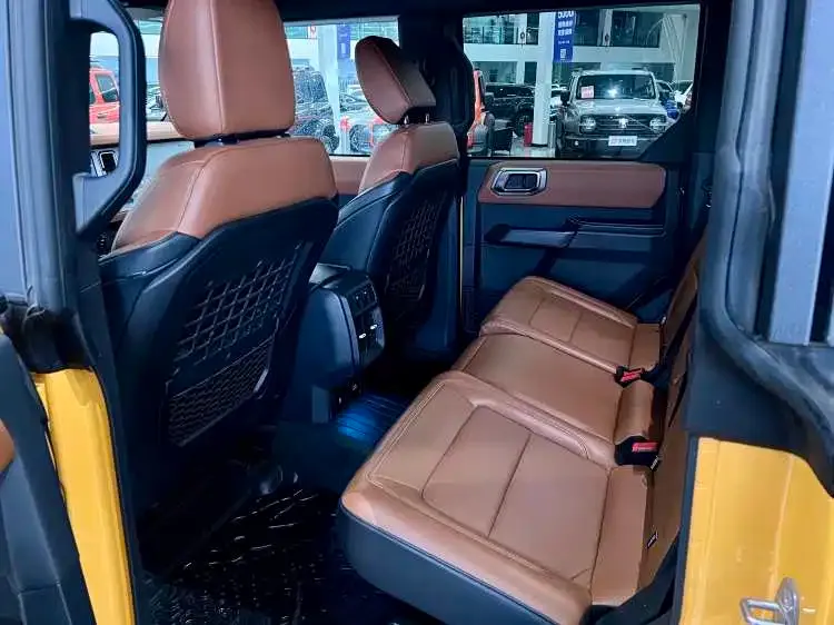 Ford Bronco 2025 из CN, фото 3