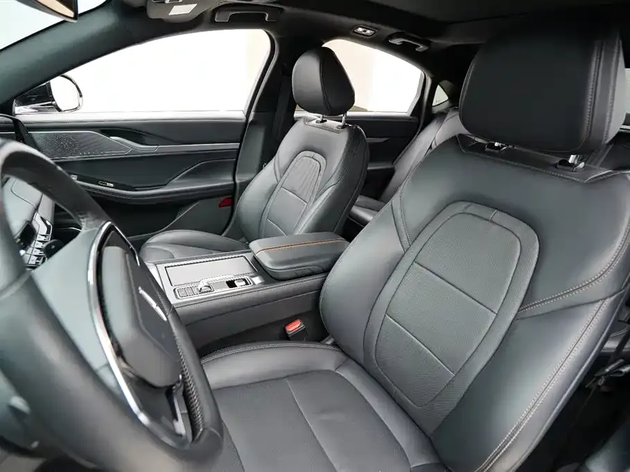 Lincoln Z 2022 из CN, фото 6
