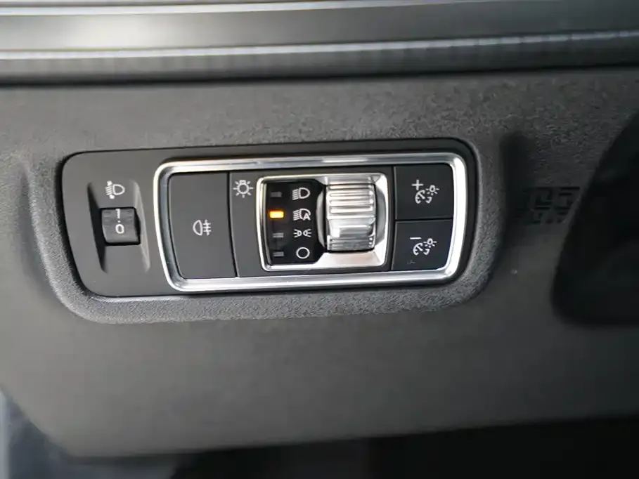 Lincoln Z 2022 из CN, фото 4