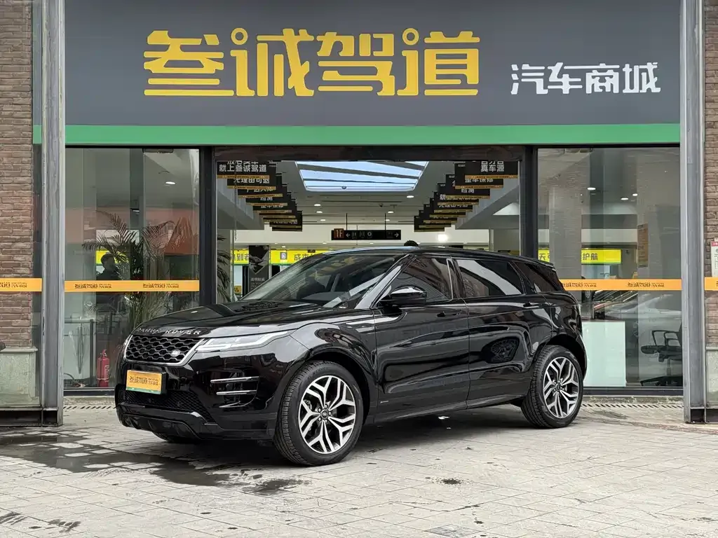 Land Rover Evoque — фото 1