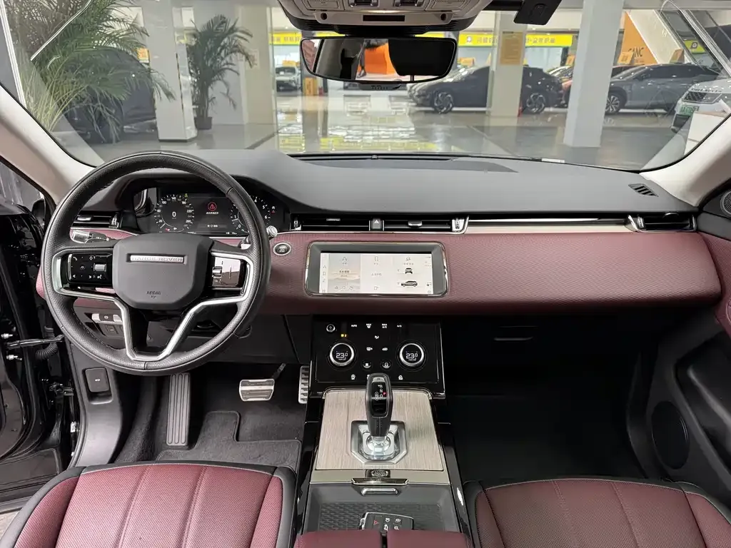 Land Rover Evoque — фото 6