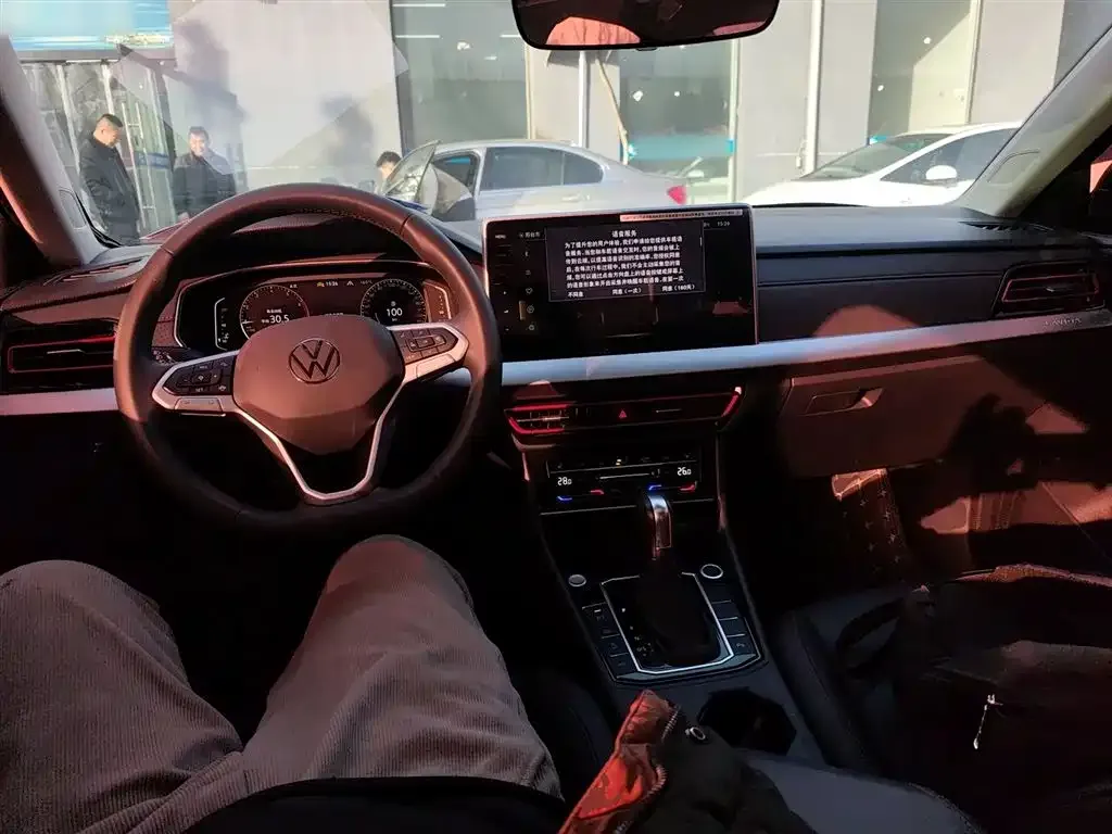 Volkswagen Lavida 2023 из CN, фото 9