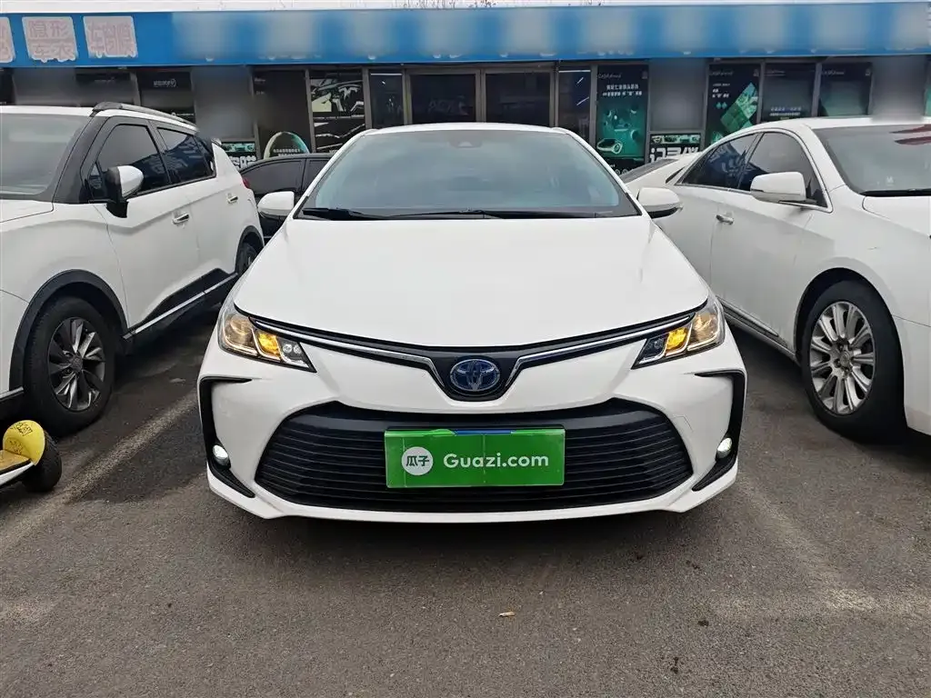 Toyota Corolla 2023 из CN, фото 3