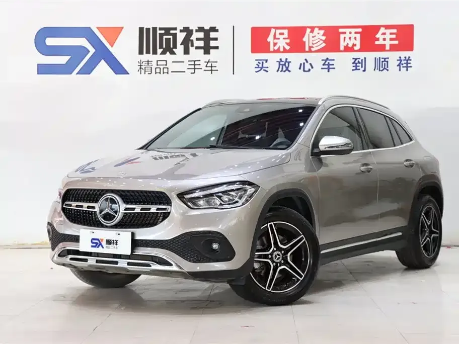 Mercedes-Benz GLA — фото 1