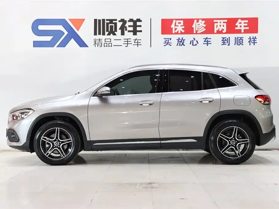 Mercedes-Benz GLA — фото 6