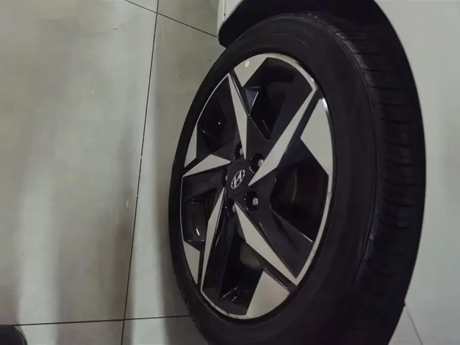Hyundai Elantra 2023 из CN, фото 6