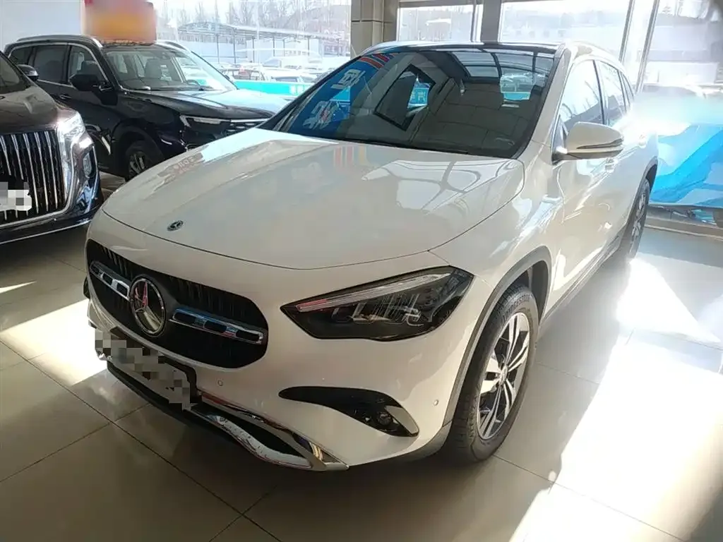 Mercedes-Benz GLA 2024 из CN, фото 1