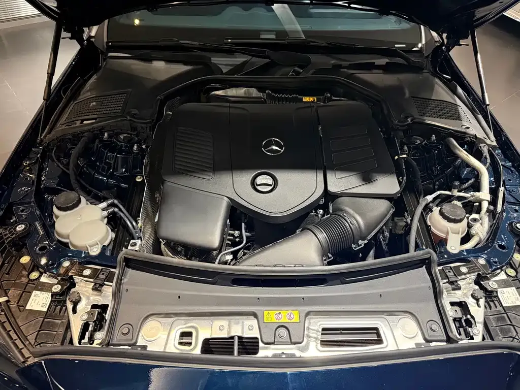Mercedes-Benz C-Class 2023 из CN, фото 10