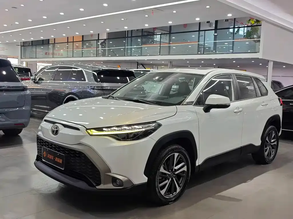 Toyota Frontlander 2022 из CN, фото 1