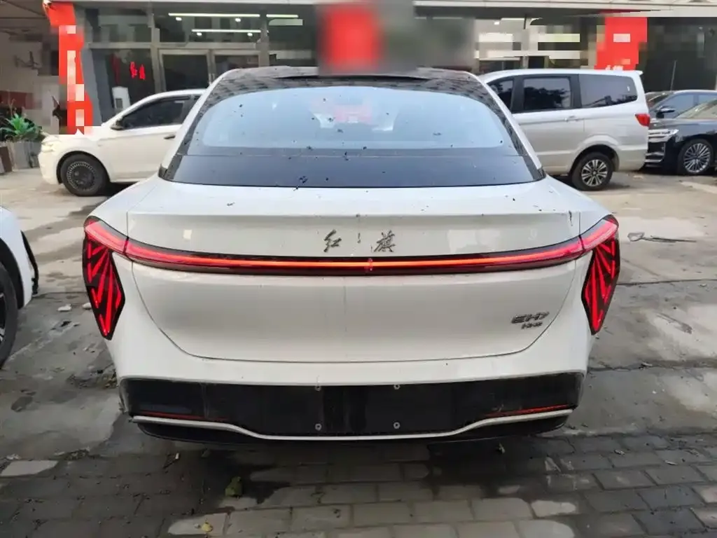 Hongqi EH7 2024 из CN, фото 6