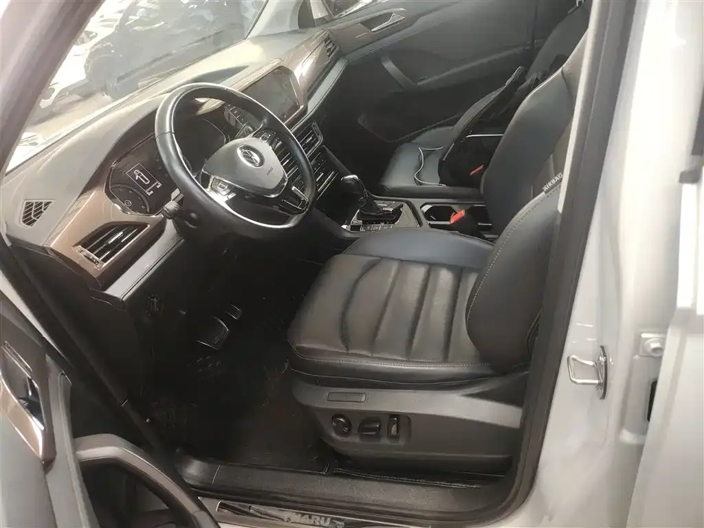 Volkswagen Tharu 2021 из CN, фото 7