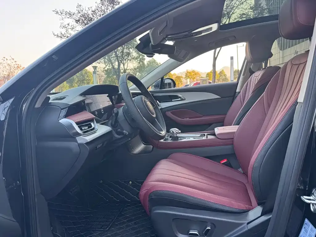 Hongqi H5 2025 из CN, фото 6