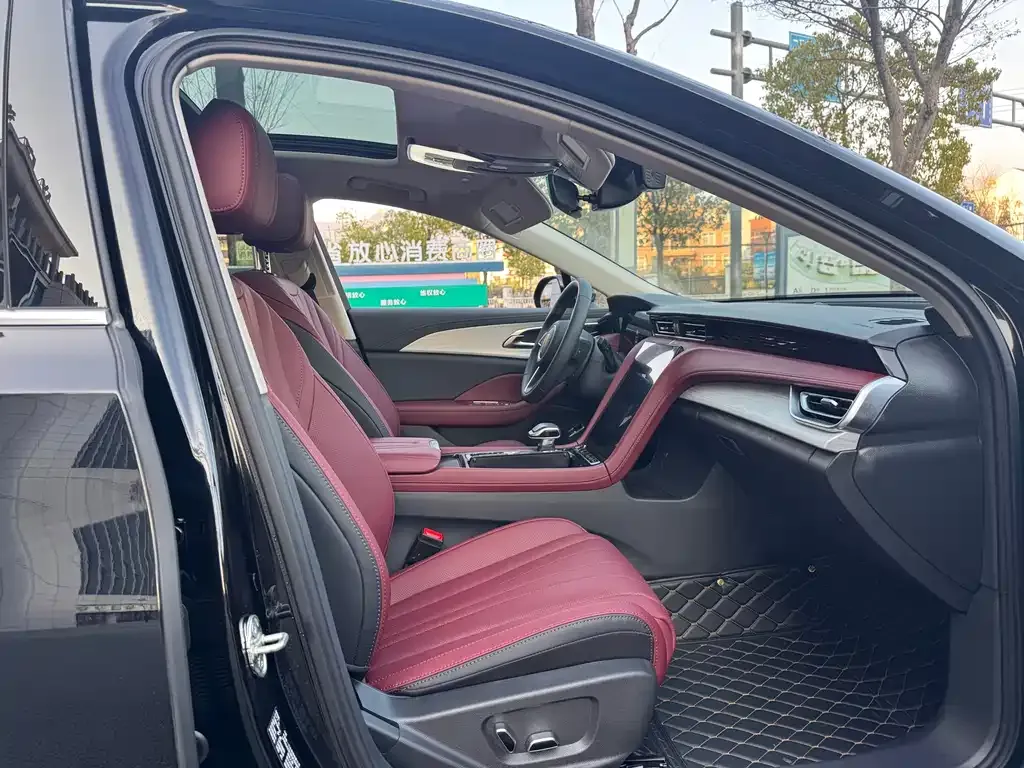 Hongqi H5 2025 из CN, фото 7