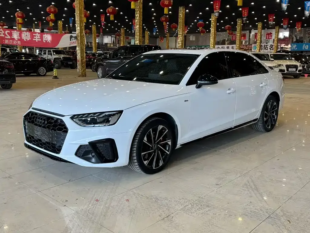 Audi A4L 2023 из CN, фото 8