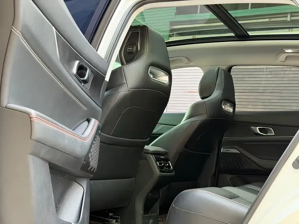 Changan UNI-K 2022 из CN, фото 3