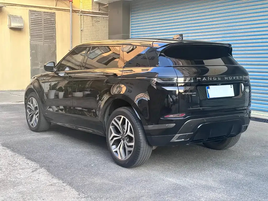 Land Rover Evoque — фото 10