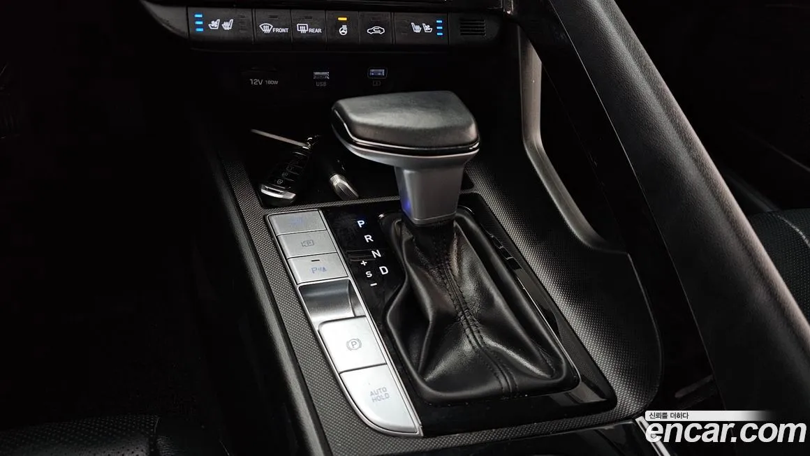 Hyundai AVANTE 2021 из KR, фото 3