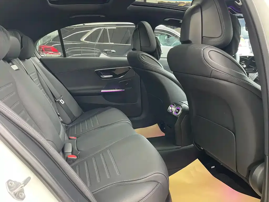 Mercedes-Benz C-Class 2023 из CN, фото 5
