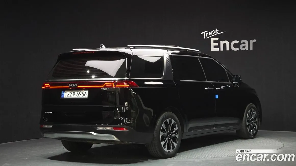 Kia Carnival 2023 из KR, фото 2
