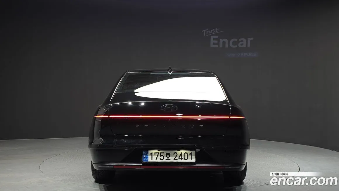 Hyundai Grandeur 2023 из KR, фото 3