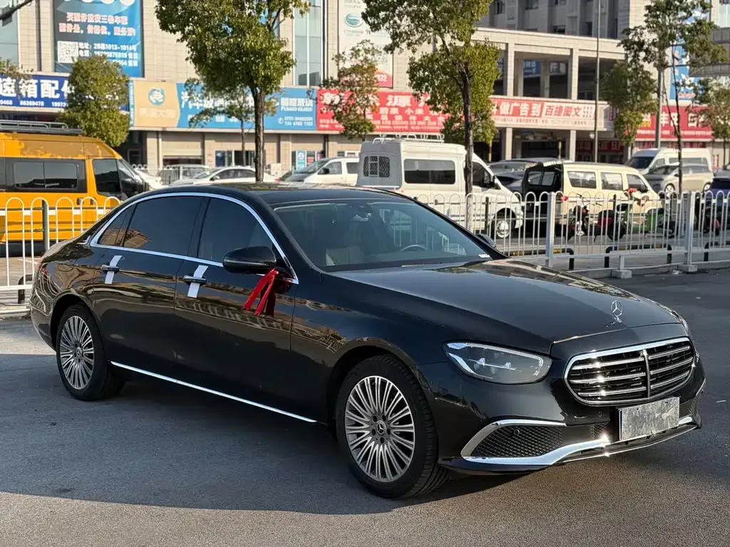 Mercedes-Benz E-Class 2022 из CN, фото 10