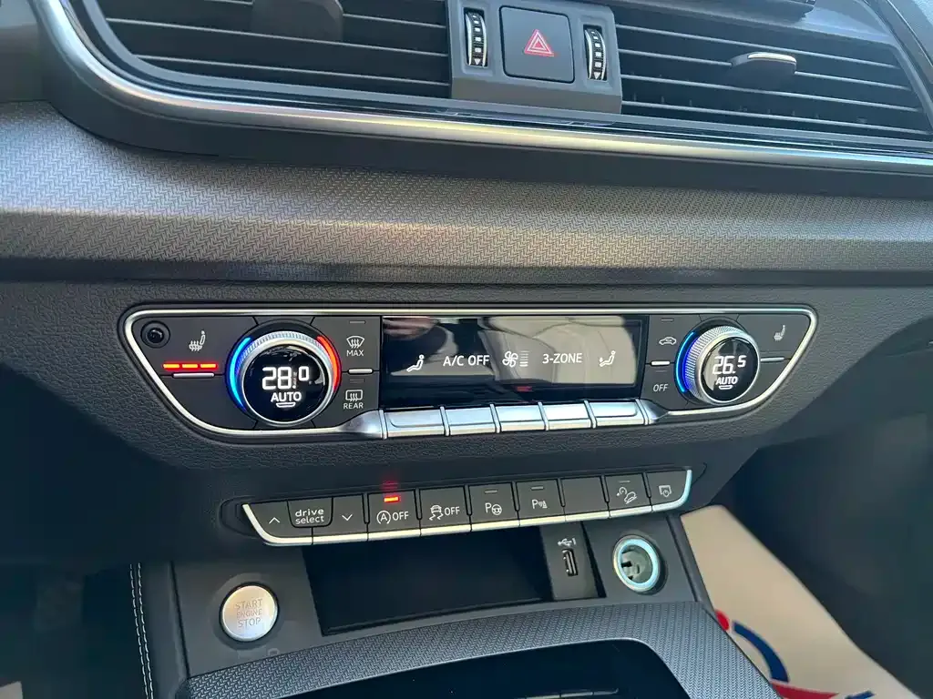 Audi Q5L 2022 из CN, фото 6