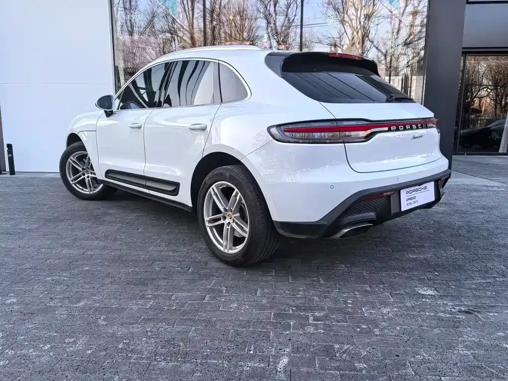 Porsche Macan — фото 6