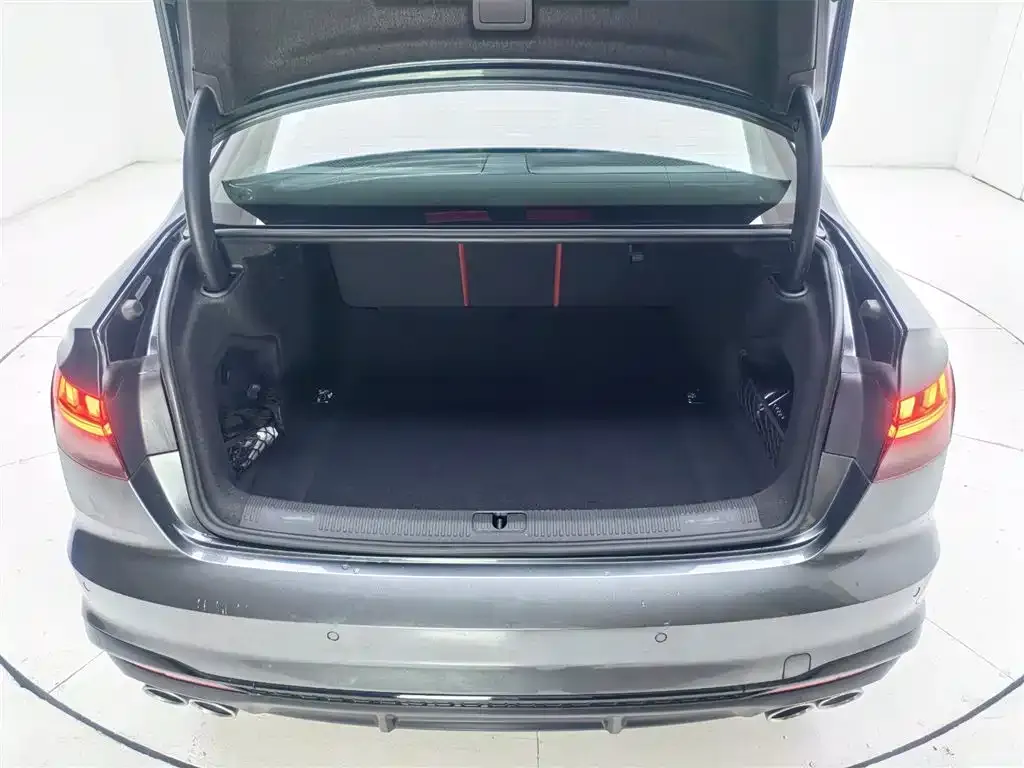 Audi S4 2024 из CN, фото 10