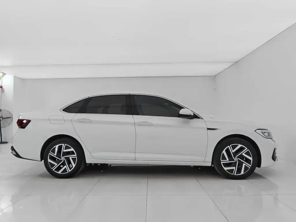 Volkswagen Sagitar 2023 из CN, фото 7