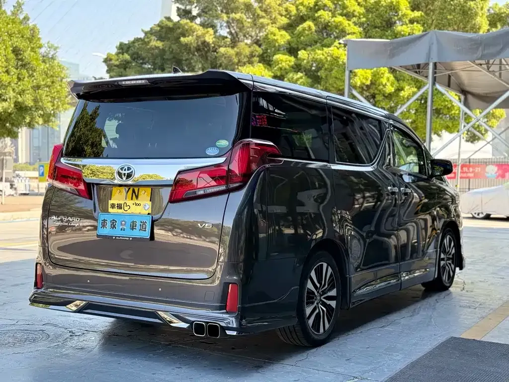 Toyota Alphard 2023 из CN, фото 6