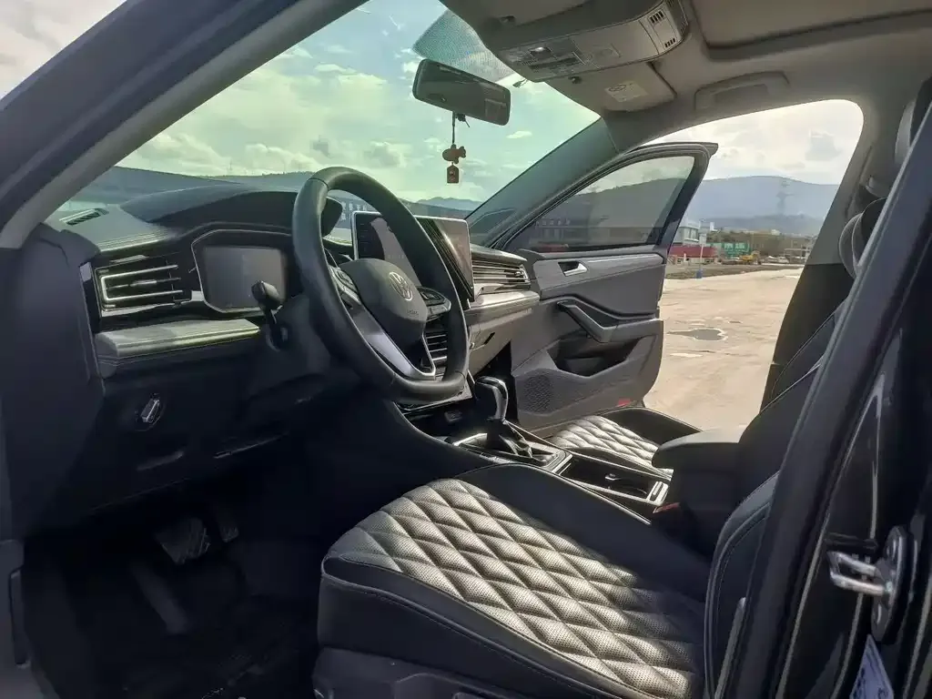 Volkswagen Sagitar 2024 из CN, фото 8