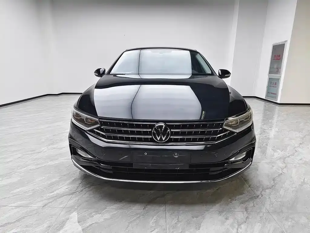 Volkswagen Magotan 2023 из CN, фото 2